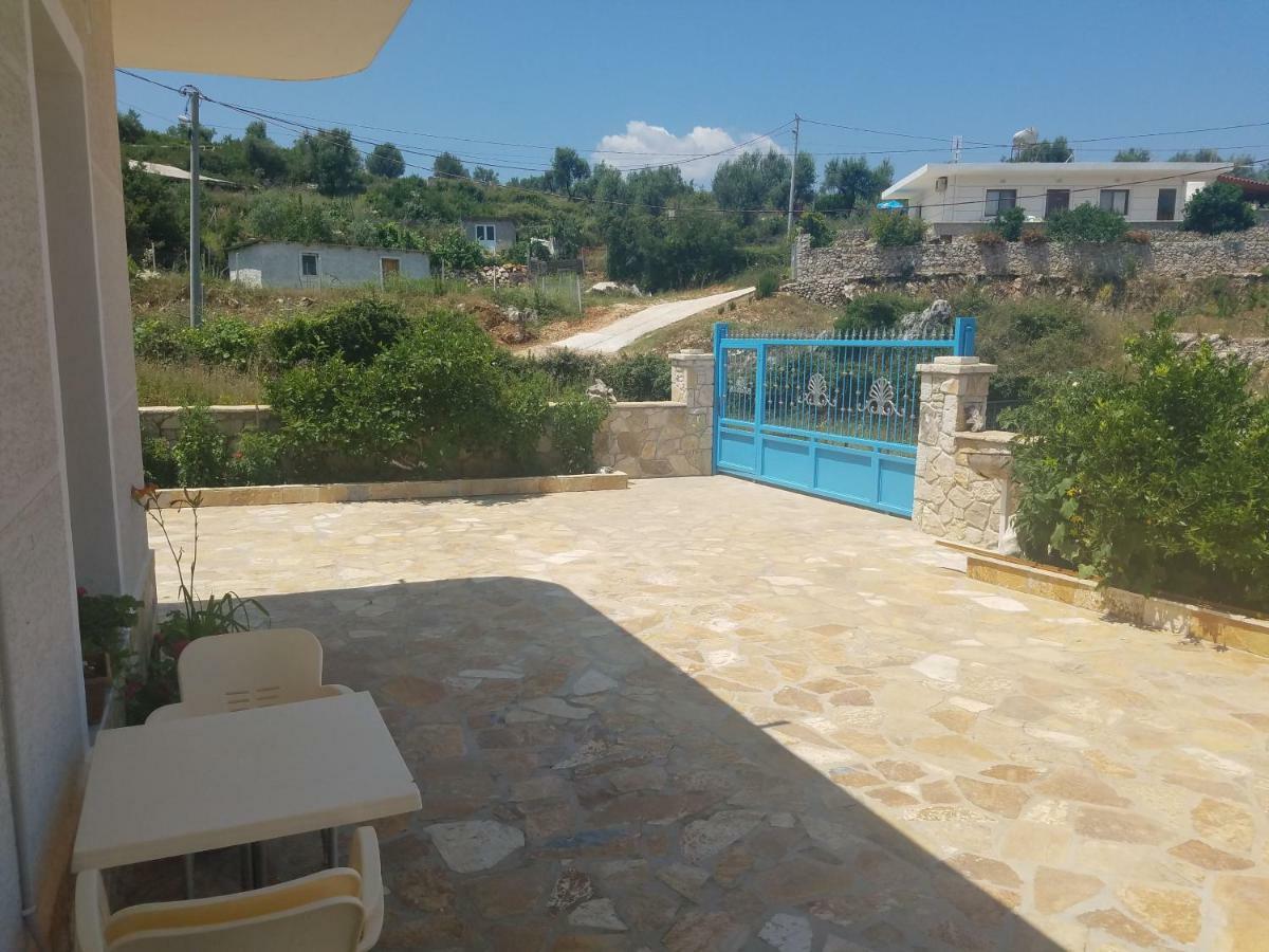 Guesthouse Emanuel كساميل المظهر الخارجي الصورة