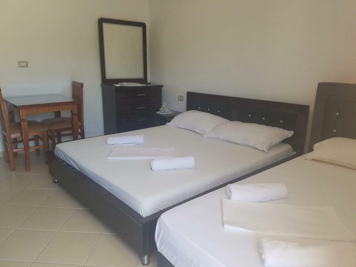 Guesthouse Emanuel كساميل المظهر الخارجي الصورة
