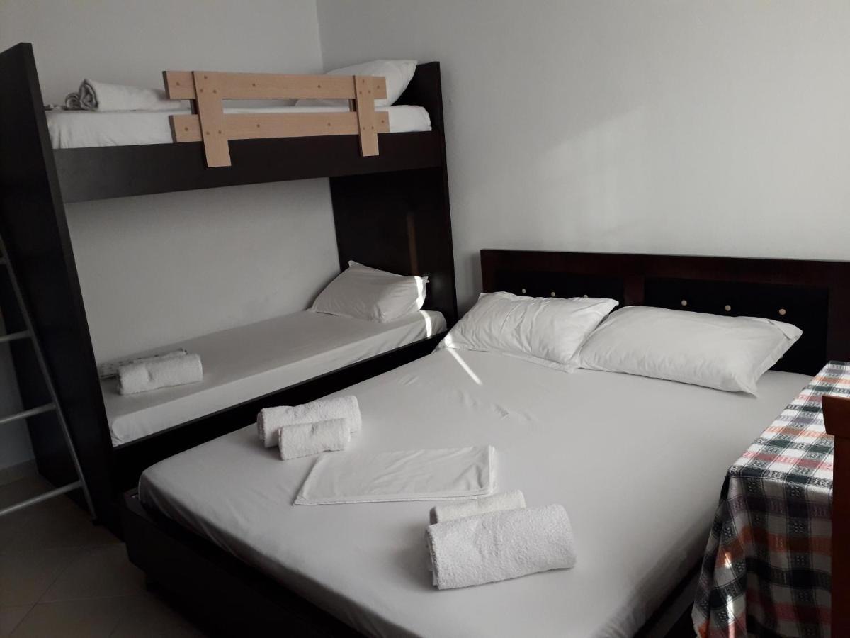 Guesthouse Emanuel كساميل المظهر الخارجي الصورة
